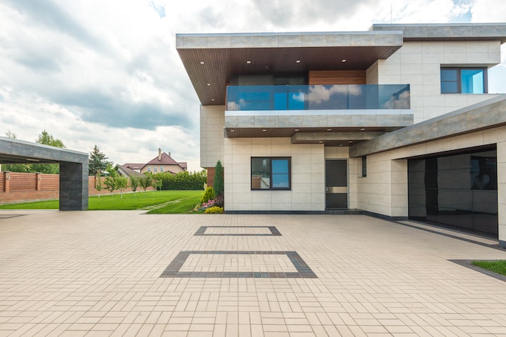 Driveways that are circular